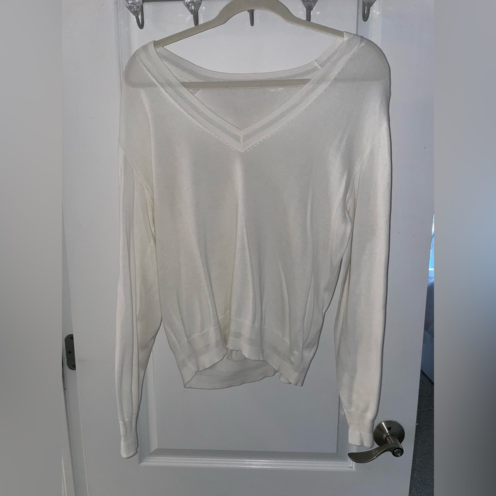 White V Neck Long Sleeve